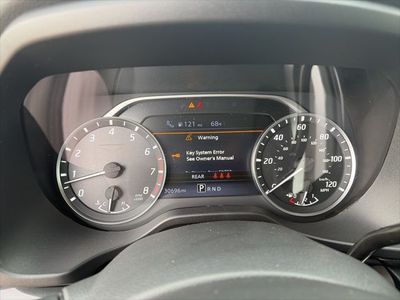 2023 Nissan Titan - Photo 14