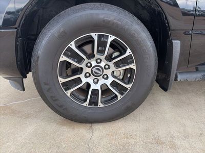 2023 Nissan Titan - Photo 8