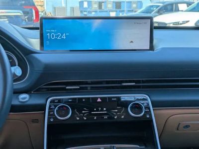 2024 Genesis GV80 — photo 16 view