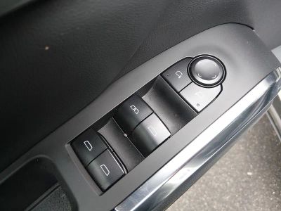 2025 Chevrolet Traverse - Photo 22