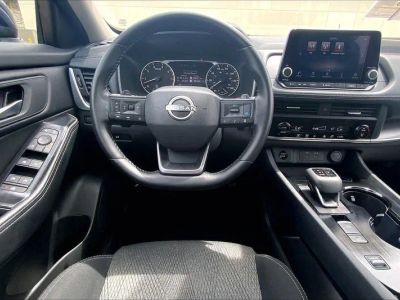 2025 Nissan Rogue — detail view