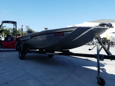 2016 Tracker Boats Panfish 16 - Photo 2