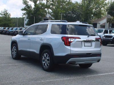 2020 GMC Acadia — interior view