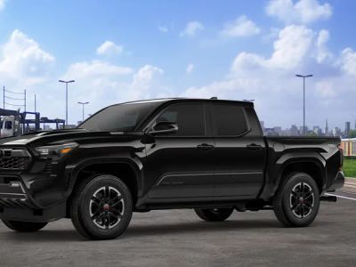2026 Toyota Tacoma i-FORCE MAX - Photo 4
