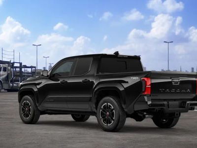 2026 Toyota Tacoma i-FORCE MAX - Photo 8