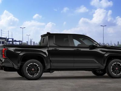 2026 Toyota Tacoma i-FORCE MAX - Photo 14