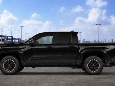 2026 Toyota Tacoma i-FORCE MAX - Photo 6