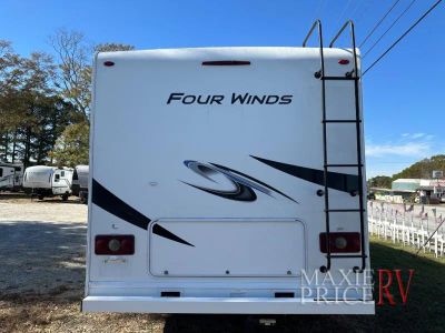 2021 Thor Motor Coach Four Winds - Photo 2