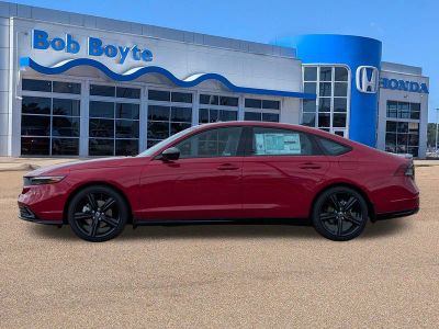 2026 Honda Accord Hybrid - Photo 2