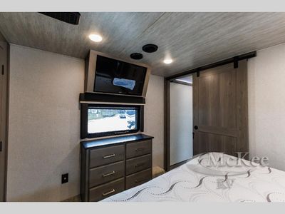 2021 Keystone RV Montana - Photo 41