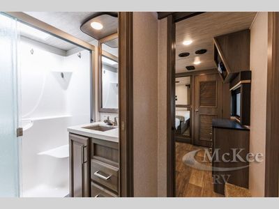 2021 Keystone RV Montana - Photo 34