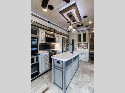 2021 Keystone RV Montana - Photo 18
