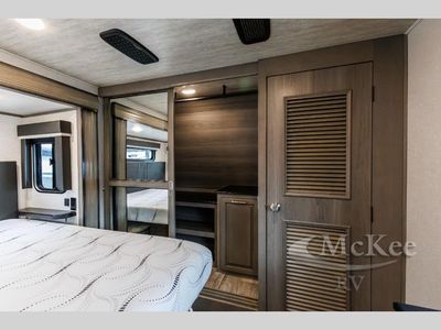 2021 Keystone RV Montana - Photo 43