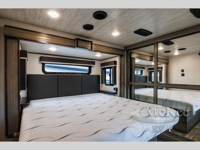 2021 Keystone RV Montana - Photo 38
