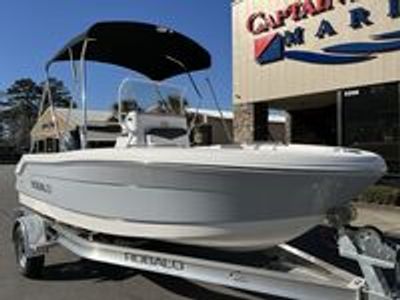 2025 Robalo 160 CC - Photo 2