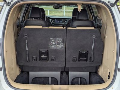 2020 Kia Sedona - Photo 12