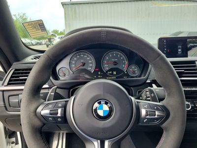 2020 BMW M4 - Photo 17