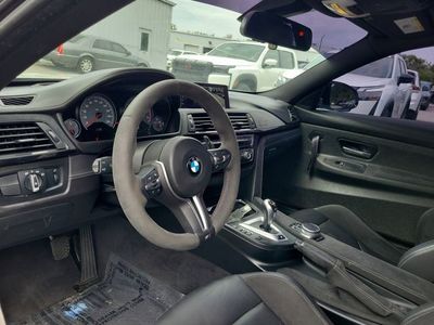 2020 BMW M4 - Photo 9