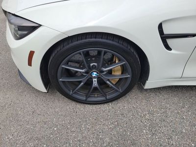 2020 BMW M4 - Photo 5