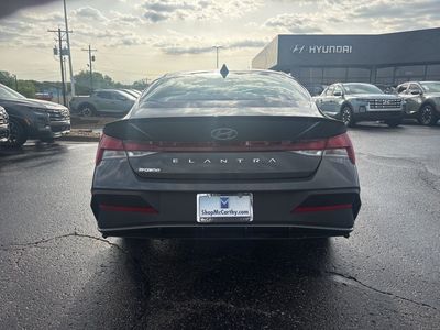 2026 Hyundai Elantra - Photo 6