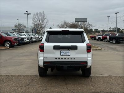 2025 Toyota 4Runner - Photo 6