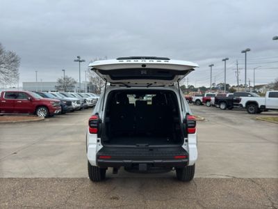 2025 Toyota 4Runner - Photo 28