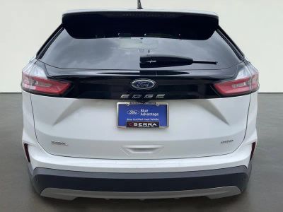 2023 Ford Edge — detail view