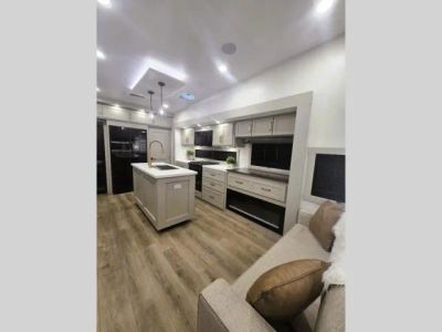 2026 Brinkley RV Model Z - Photo 5