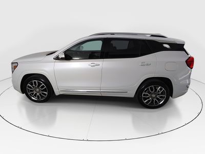 2022 GMC Terrain - Photo 4