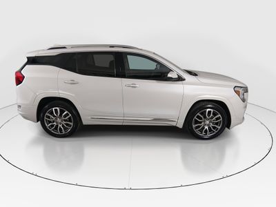 2022 GMC Terrain - Photo 8