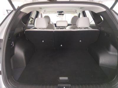 2025 Hyundai Tucson — photo 11 view