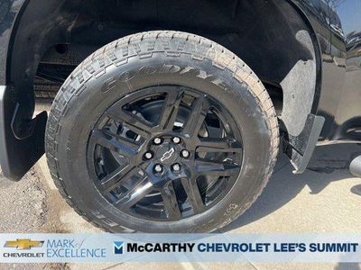 2026 Chevrolet Silverado 1500 — photo 12 view