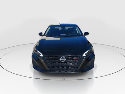2024 Nissan Altima - Photo 2