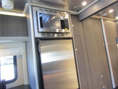 2022 Airstream ATLAS - Photo 12