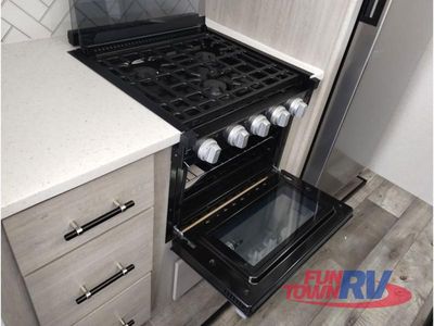 2025 CrossRoads RV Sunset Trail - Photo 18