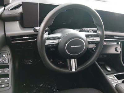 2025 Hyundai Sonata - Photo 12