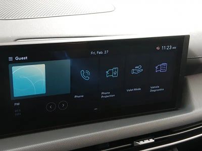 2025 Hyundai Sonata - Photo 18