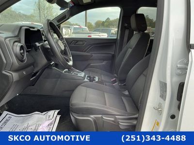 2023 Chevrolet Colorado - Photo 6