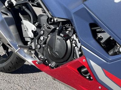 2026 Kawasaki Ninja 500 ABS Metallic Matte Twilight Blue - Photo 11
