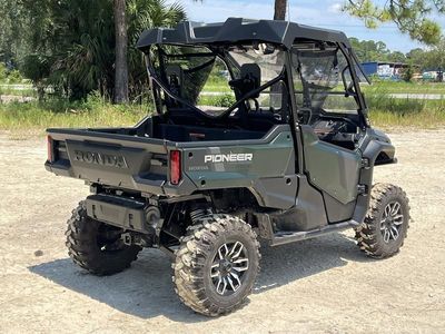 2025 Honda Pioneer 1000 Trail — photo 7 view
