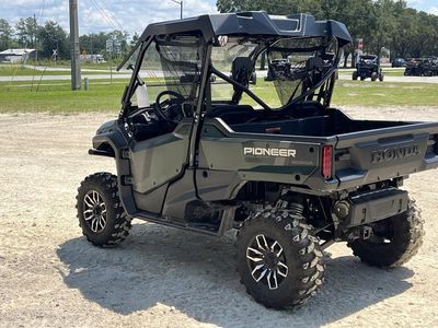 2025 Honda Pioneer 1000 Trail — engine compartment view