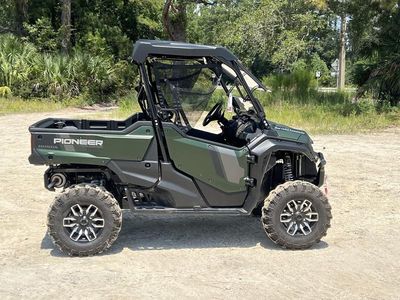 2025 Honda Pioneer 1000 Trail — photo 9 view