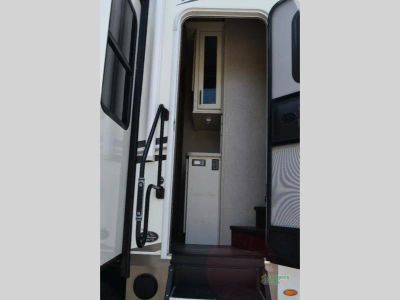 2021 Jayco North Point — photo 16 view