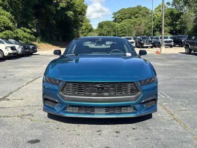 2026 Ford Mustang - Photo 2
