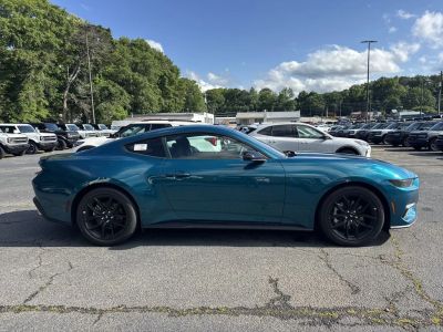 2026 Ford Mustang - Photo 8