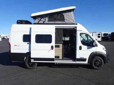 2026 Winnebago SOLIS - Photo 20