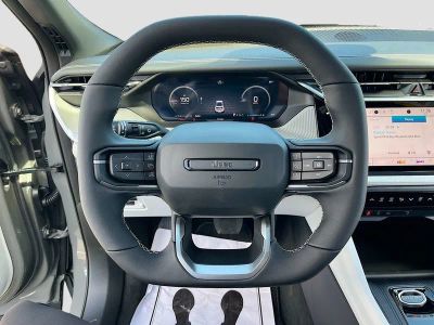 2026 Jeep Cherokee — photo 11 view