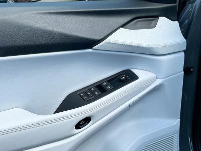 2026 Jeep Cherokee — photo 17 view