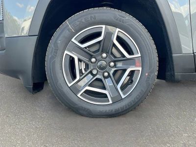 2026 Jeep Cherokee — photo 28 view