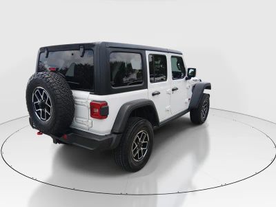 2024 Jeep Wrangler - Photo 7